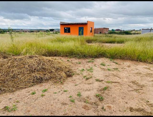 2 BEDROOM HOUSE FOR SALE IN MANKWENG